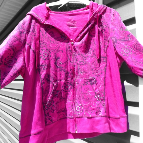 Pink swirl zip up Danskin hoodie - Picture 1 of 5